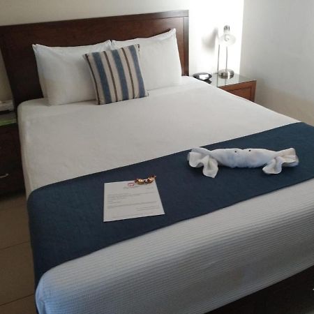 לורטו Bugambilias Suites מראה חיצוני תמונה