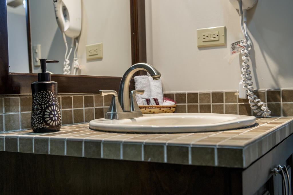 לורטו Bugambilias Suites מראה חיצוני תמונה