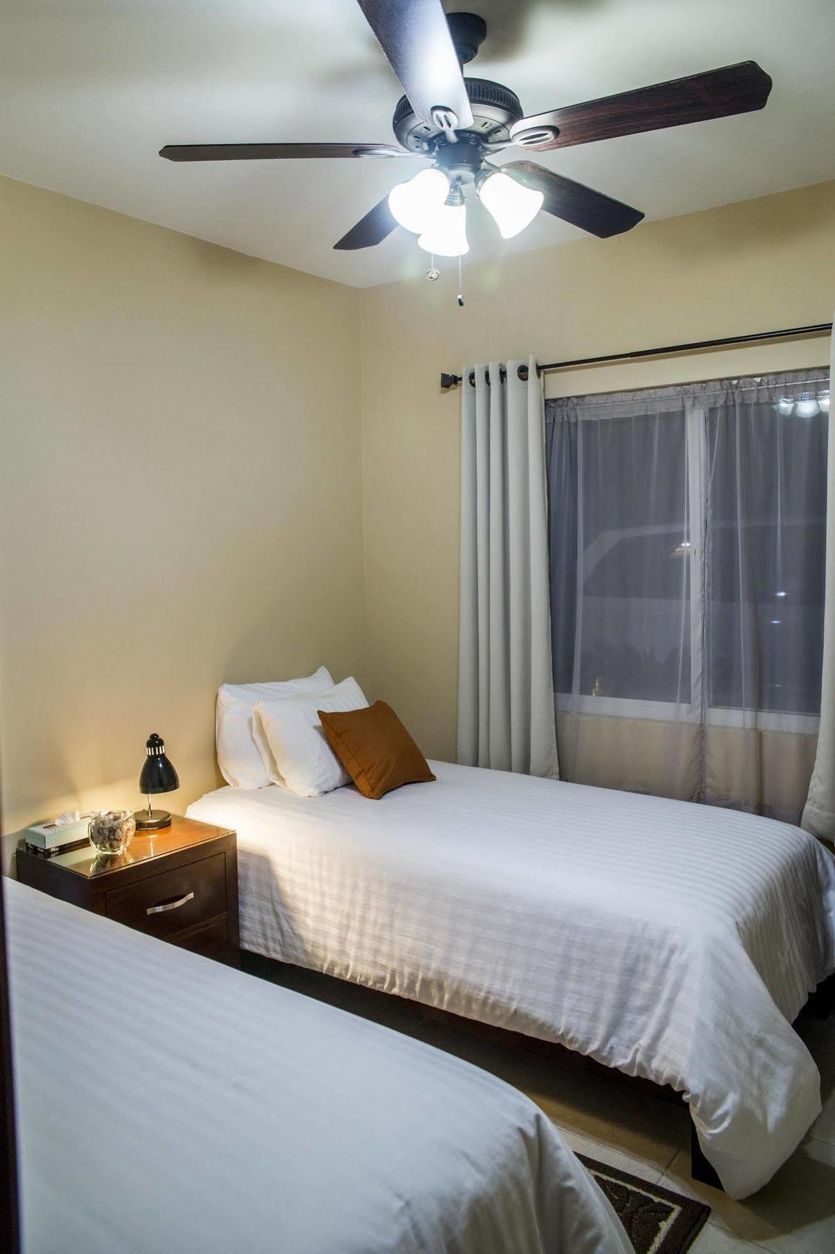 לורטו Bugambilias Suites מראה חיצוני תמונה