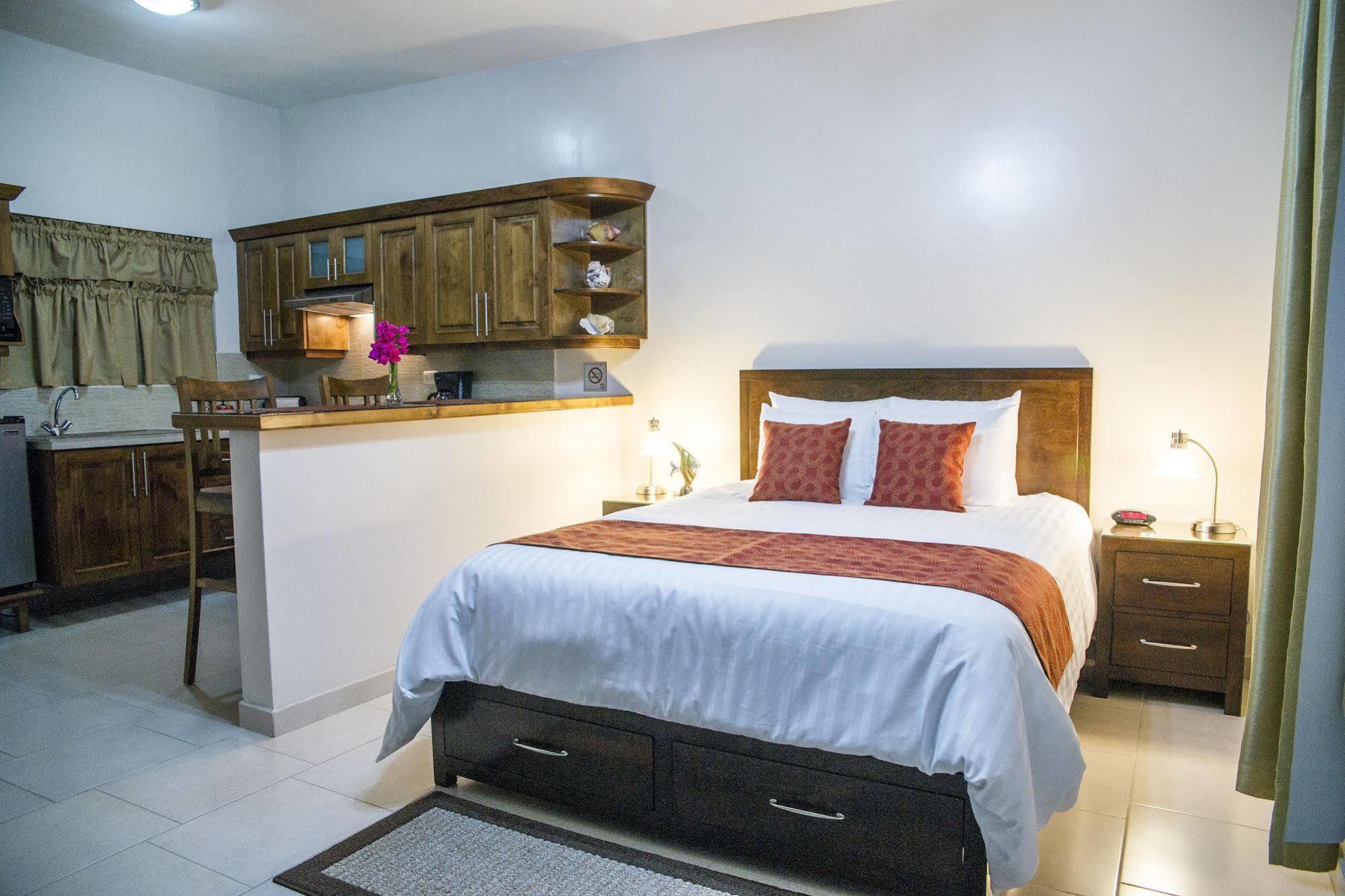 לורטו Bugambilias Suites מראה חיצוני תמונה